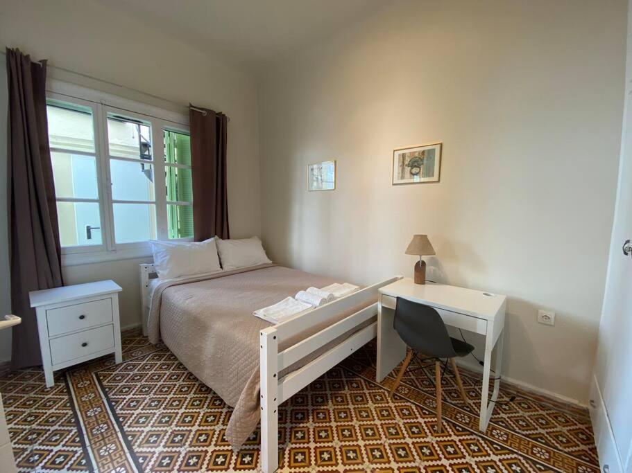 With Private Rooftop Terrace Apartment *