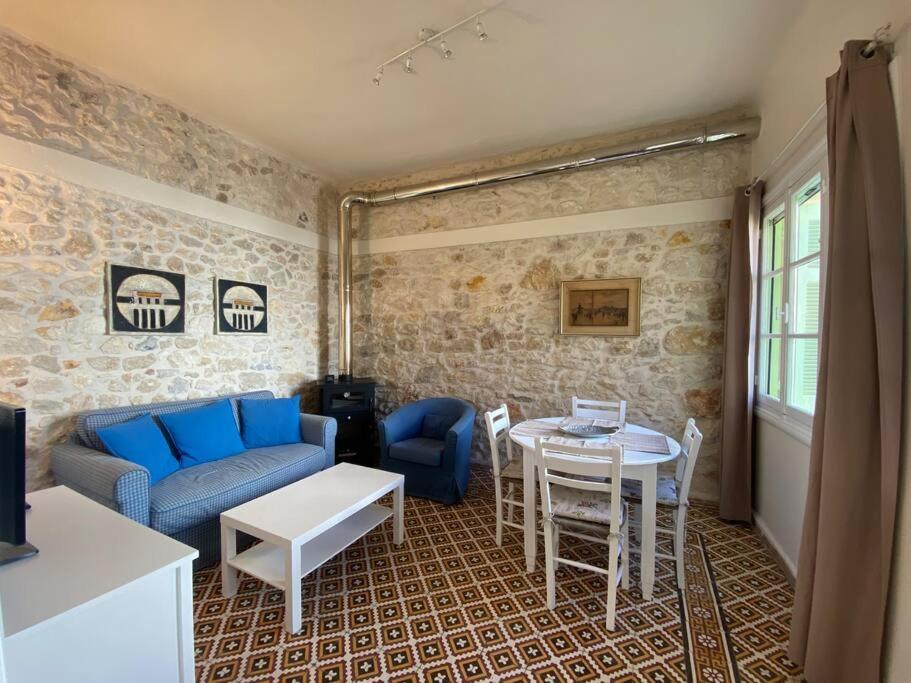 With Private Rooftop Terrace Apartment Heraklion (Crete)